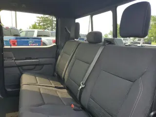 Ford F-150 2024 4x4 XLT 4 puertas SuperCrew 5.5 pies. SB