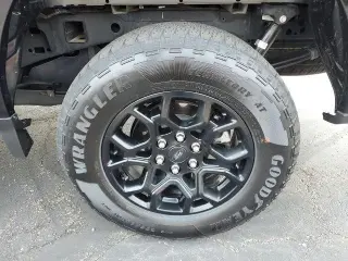 Ford F-150 2024 4x4 XLT 4 puertas SuperCrew 5.5 pies. SB
