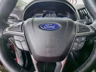 Ford Edge 2023 AWD Titanium 4 puertas Crossover