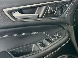 Ford Edge 2023 AWD Titanium 4 puertas Crossover