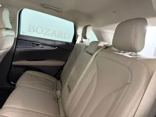 Lincoln Nautilus 2022 4 puertas SUV Estándar