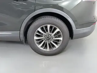 Lincoln Nautilus 2022 4 puertas SUV Estándar
