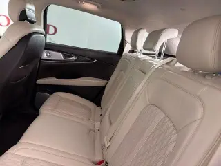 Lincoln Nautilus 2023 AWD Black Label 4 puertas SUV