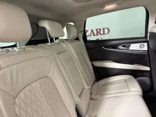 Lincoln Nautilus 2023 AWD Black Label 4 puertas SUV