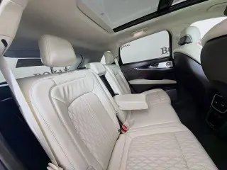 Lincoln Nautilus 2023 AWD Black Label 4 puertas SUV