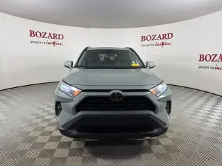 Toyota RAV4 2021 XLE 4 puertas SUV