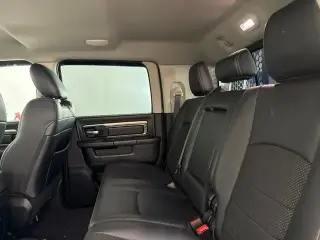 Ram 2500 2018 4x4 SLT Cabina Mega 4 puertas 6.3 ft. Caja corta Pickup