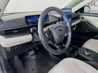 Ford Mustang Mach-E 2023 AWD Premium 4 puertas SUV