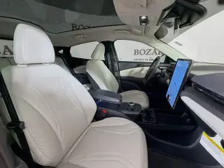 Ford Mustang Mach-E 2023 AWD Premium 4 puertas SUV