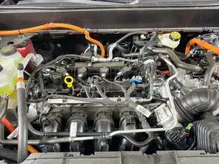 Ford Maverick 2025 XLT 4 puertas SuperCrew 4.5 pies. Caja corta
