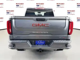 GMC Sierra 1500 Limited 2022 4x4 AT4 4 puertas Cabina Crew 5.8 pies. SB