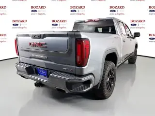 GMC Sierra 1500 Limited 2022 4x4 AT4 4 puertas Cabina Crew 5.8 pies. SB