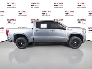 GMC Sierra 1500 Limited 2022 4x4 AT4 4 puertas Cabina Crew 5.8 pies. SB