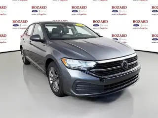 Volkswagen Jetta 2022 SE 4p Sedán