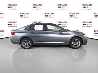 Volkswagen Jetta 2022 SE 4p Sedán