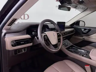 Lincoln Aviator 2023 Standard 4p SUV