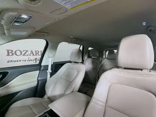 Lincoln Aviator 2023 Standard 4p SUV