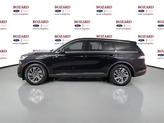 Lincoln Aviator 2023 Standard 4p SUV
