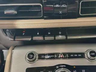 Lincoln Aviator 2023 Standard 4p SUV