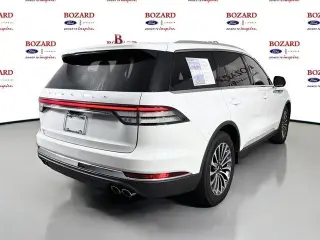 Lincoln Aviator 2023 Standard 4p SUV