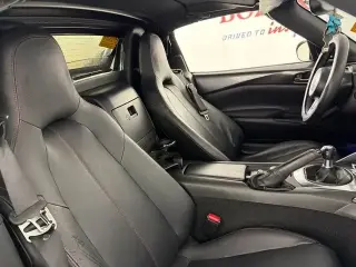 Mazda MX-5 Miata RF 2017 Gran Turismo 2p Convertible 6M