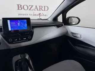 Toyota Corolla Hatchback 2024 SE 4p Hatchback