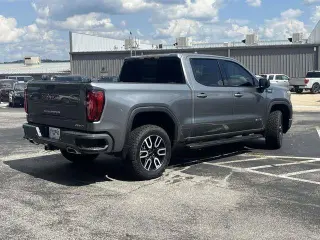 GMC Sierra 1500 2020 4x4 AT4 4p. Cabina Doble Estándar 5.8 pies CB