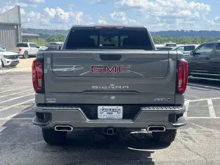GMC Sierra 1500 2020 4x4 AT4 4p. Cabina Doble Estándar 5.8 pies CB