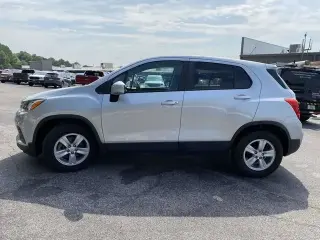 Chevrolet Trax 2021 LS 4p Crossover