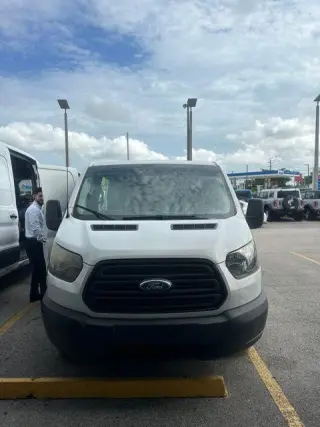 Ford Transit 2018 250 3 puertas LWB Techo Bajo Furgón de Carga con Puertas Laterales 60/40