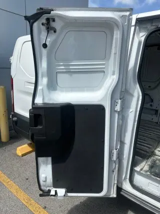 Ford Transit 2018 250 3 puertas LWB Techo Bajo Furgón de Carga con Puertas Laterales 60/40