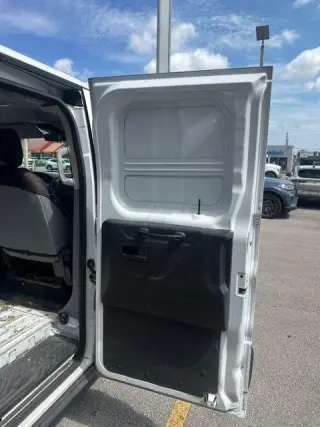 Ford Transit 2018 250 3 puertas LWB Techo Bajo Furgón de Carga con Puertas Laterales 60/40