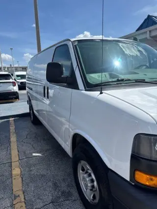 Chevrolet Express 2020 2500 3 puertas Van de Carga