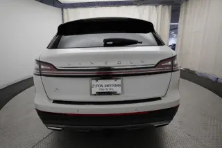 Lincoln Nautilus 2023 AWD Reserve 4 puertas SUV