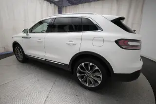Lincoln Nautilus 2023 AWD Reserve 4 puertas SUV