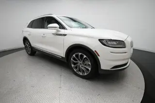 Lincoln Nautilus 2023 AWD Reserve 4 puertas SUV