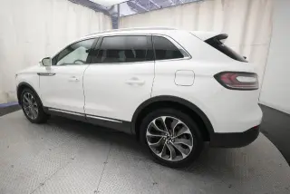 Lincoln Nautilus 2023 AWD Reserve 4 puertas SUV