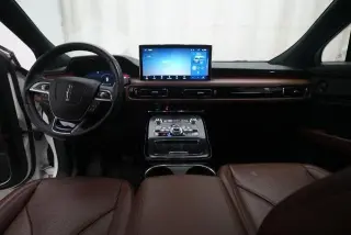 Lincoln Nautilus 2023 AWD Reserve 4 puertas SUV