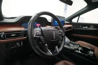 Lincoln Nautilus 2023 AWD Reserve 4 puertas SUV