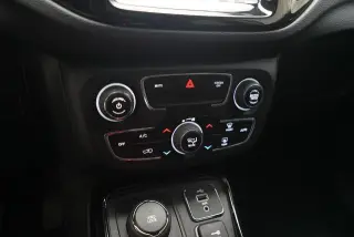 Jeep Compass 2018 4x4 Limited 4 puertas SUV