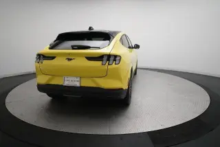 Ford Mustang Mach-E 2025 AWD Premium 4 puertas SUV