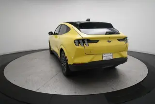 Ford Mustang Mach-E 2025 AWD Premium 4 puertas SUV