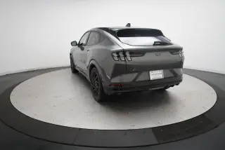 Ford Mustang Mach-E 2023 AWD GT 4 puertas SUV