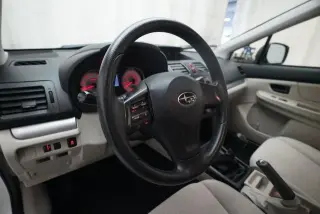 Subaru Impreza 2013 AWD 2.0i 4p Sedan 5M