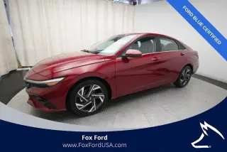 Hyundai ELANTRA 2025 Limited 4p Sedan