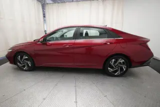 Hyundai ELANTRA 2025 Limited 4p Sedan