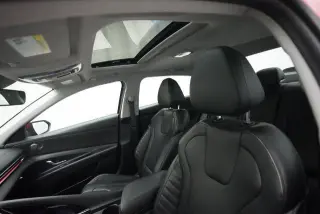 Hyundai ELANTRA 2025 Limited 4p Sedan