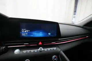 Hyundai ELANTRA 2025 Limited 4p Sedan