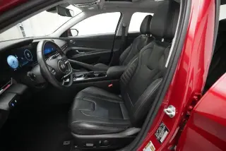 Hyundai ELANTRA 2025 Limited 4p Sedan
