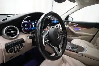 Mercedes-Benz GLC 2021 AWD GLC 300 4MATIC 4p SUV